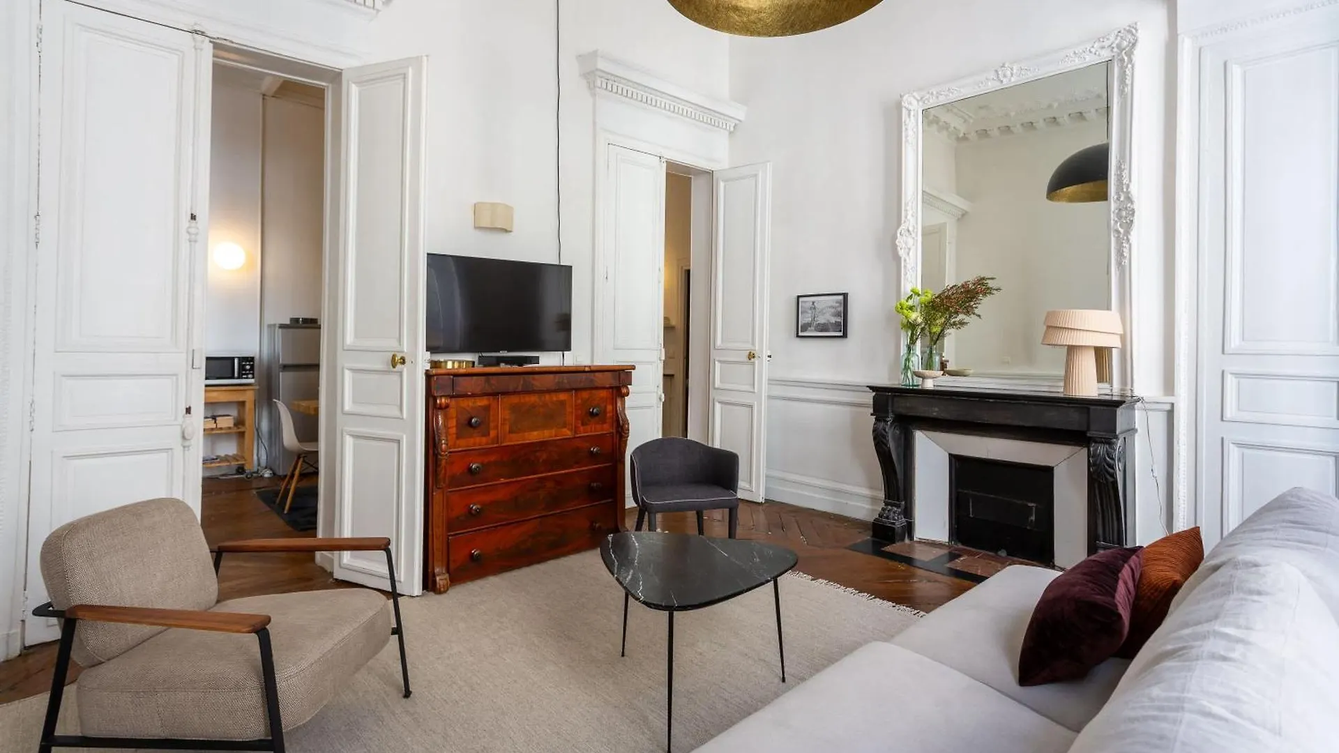 شقة Habitat Parisien - Quatre Septembre Choiseul Opera